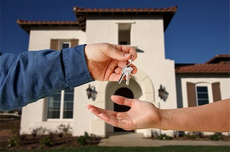 simsearch:400-04478863,k - Handing Over the Keys to A New Home Stock Photo - Budget Royalty-Free & Subscription, Code: 400-04498557