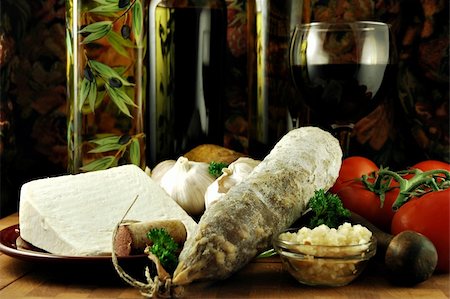Still life of ingredients for a traditional Italian dinner Stock Photo - Budget Royalty-Free & Subscription, Code: 400-04499184