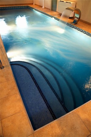 simsearch:400-05215524,k - Beautiful pool with current water in modern hotel Foto de stock - Super Valor sin royalties y Suscripción, Código: 400-04490289