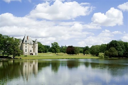 simsearch:400-03974203,k - A chateau in the loire valley, France, Europe. Photographie de stock - Aubaine LD & Abonnement, Code: 400-04493869
