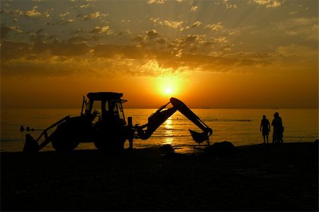 Excavator on the beach Stock Photo - Budget Royalty-Free & Subscription, Code: 400-04506401