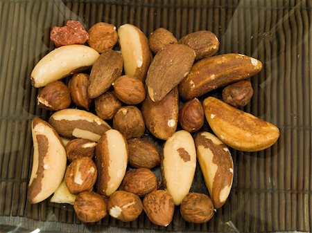 A dish bowl with various nuts Stock Photo - Budget Royalty-Free & Subscription, Code: 400-04507974