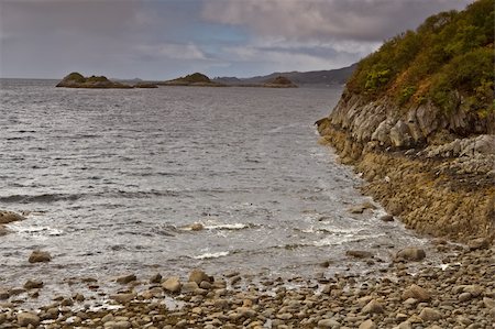 simsearch:400-05350127,k - A beach of pebbles, Isle of Skye, Scotland Foto de stock - Super Valor sin royalties y Suscripción, Código: 400-04500574