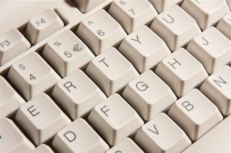 White personal computer keyboard close-up Stock Photo - Budget Royalty-Free & Subscription, Code: 400-04502042