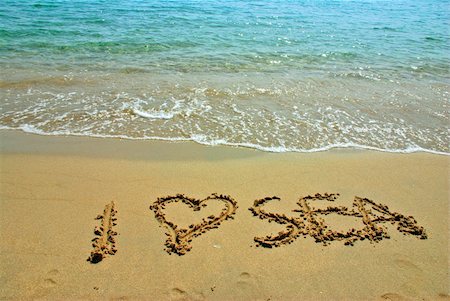 simsearch:400-08495448,k - I love sea scratched in the sand of the beach Stock Photo - Budget Royalty-Free & Subscription, Code: 400-04516055