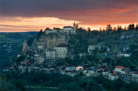 rocamadour - To get dark in the village of Rocamadour (France) Stock Photo - Budget Royalty-Free & Subscription, Code: 400-04517292
