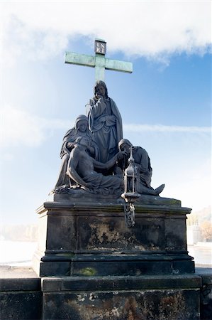 simsearch:400-05703788,k - Statue detail on the Charles Bridge, Prague, Czech Republic. Stockbilder - Microstock & Abonnement, Bildnummer: 400-04517518
