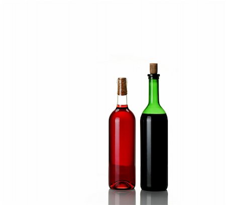 simsearch:400-08793273,k - two bottles of wine on white background Foto de stock - Super Valor sin royalties y Suscripción, Código: 400-04518775