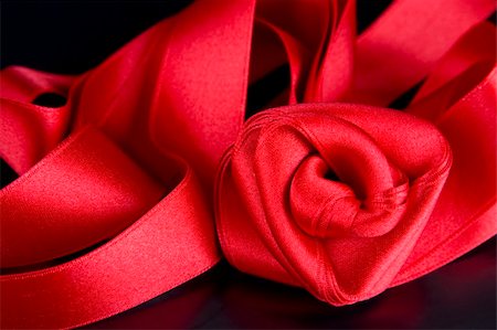 silk thread texture - silk red rose on the black background Stock Photo - Budget Royalty-Free & Subscription, Code: 400-04518903