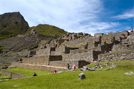 Ancient capitol of Inca empire, Machu Picchu, in Peruvian Andes Photographie de stock - Aubaine LD & Abonnement, Code: 400-04519215