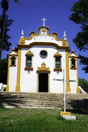 fernando de noronha - A small church or chapel in Fernando de Noronha - Brazil. Fotografie stock - Microstock e Abbonamento, Codice: 400-04519235