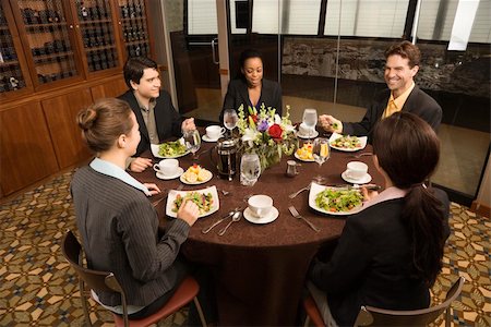 simsearch:400-08292251,k - High angle of diverse group of businesspeople in restaurant eating. Stock Photo - Budget Royalty-Free & Subscription, Code: 400-04510109