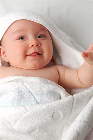 simsearch:400-04017624,k - happy baby girl Fotografie stock - Microstock e Abbonamento, Codice: 400-04510588
