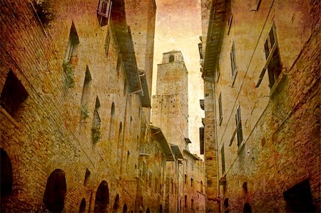 simsearch:400-04512320,k - Artistic work of my own in retro style - Postcard from Italy. - Towers San Gimignano - Tuscany. Fotografie stock - Microstock e Abbonamento, Codice: 400-04512318