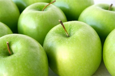 egypix (artist) - Bunch of Fresh apples granny-smith fruit Stockbilder - Microstock & Abonnement, Bildnummer: 400-04513629