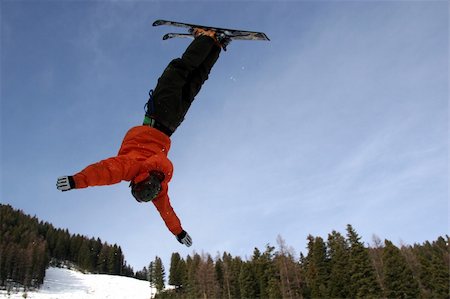 simsearch:400-04431636,k - Ski jump back flip Stockbilder - Microstock & Abonnement, Bildnummer: 400-04513865
