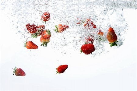 fizzy pop - Fresh strawberry bubble background isolated on white Stock Photo - Budget Royalty-Free & Subscription, Code: 400-04524076