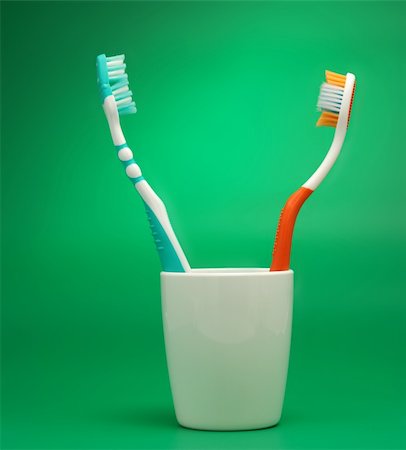 simsearch:400-04552289,k - Tooth-brush. An accessory of a toilet to cleaning a teeth Foto de stock - Super Valor sin royalties y Suscripción, Código: 400-04525269