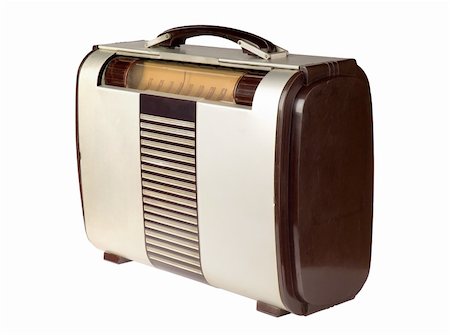 radiowelle - Retro portable radio isolated on white Stockbilder - Microstock & Abonnement, Bildnummer: 400-04527931