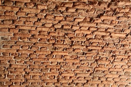 simsearch:400-06094397,k - A ceiling of very weathered and aged bricks. Photographie de stock - Aubaine LD & Abonnement, Code: 400-04528375