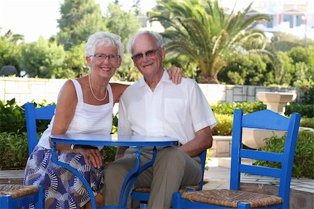 simsearch:400-04522125,k - beautiful senior couple relaxing outdoors on a sunny day Stock Photo - Budget Royalty-Free & Subscription, Code: 400-04529457