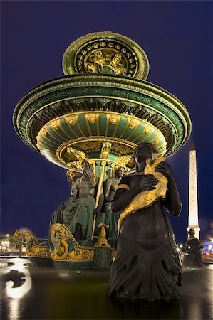 Source of the Place of Concorde at night, Paris (France) Photographie de stock - Aubaine LD & Abonnement, Code: 400-04529850