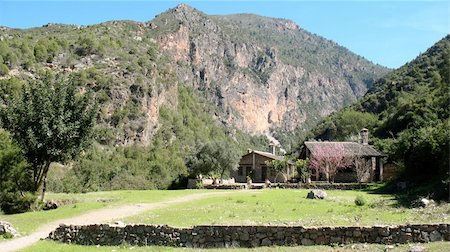 simsearch:400-05012759,k - A remote cabin in the mountains of Morocco. Stock Photo - Budget Royalty-Free & Subscription, Code: 400-04521541