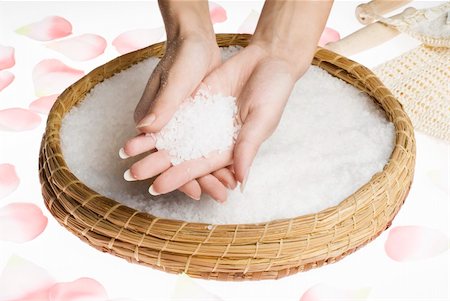 seasalt cut out - hands making beauty treatment the scrub with salt Stock Photo - Budget Royalty-Free & Subscription, Code: 400-04521560