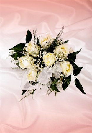 wedding bouquet Stock Photo - Budget Royalty-Free & Subscription, Code: 400-04522168