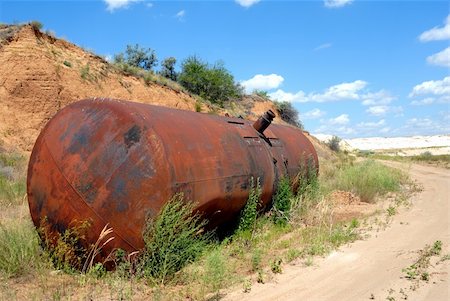 rusting tank - The old railway tank worth on the ground Stock Photo - Budget Royalty-Free & Subscription, Code: 400-04534093