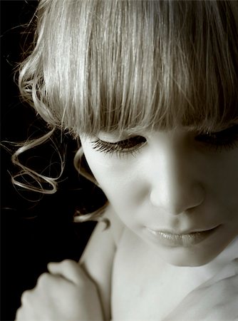 simsearch:400-04015839,k - beatiful pensive girl portrait Stock Photo - Budget Royalty-Free & Subscription, Code: 400-04530177