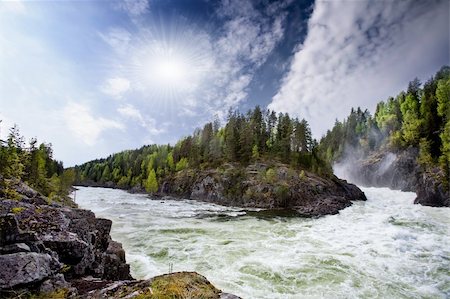 simsearch:400-05034990,k - A nature landscape of river rapids in Norway Foto de stock - Super Valor sin royalties y Suscripción, Código: 400-04530399