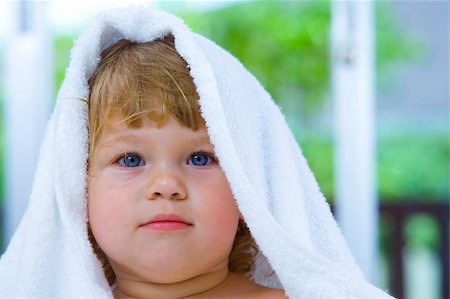 simsearch:400-04539731,k - High key portrait of young blue eyed baby Stock Photo - Budget Royalty-Free & Subscription, Code: 400-04531779