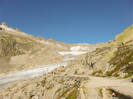 simsearch:400-04340231,k - glacier vally on a bright sunny day with clear blue sky Stock Photo - Budget Royalty-Free & Subscription, Code: 400-04532370