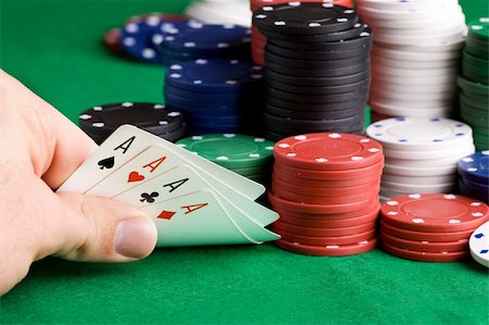 simsearch:400-04314649,k - Four Aces in a poker hand Foto de stock - Royalty-Free Super Valor e Assinatura, Número: 400-04545531