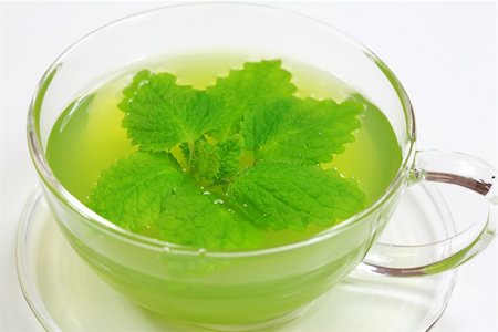 simsearch:400-03970821,k - Herbal green tea with fresh mint and lemon Foto de stock - Super Valor sin royalties y Suscripción, Código: 400-04546311