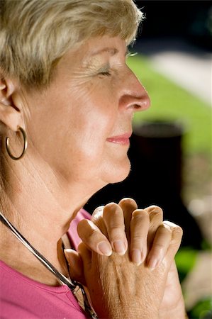 simsearch:400-04549195,k - elegant senior woman praying Stock Photo - Budget Royalty-Free & Subscription, Code: 400-04549195