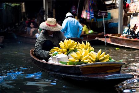 floating market - thailand famous place of attraction floating market Stock Photo - Budget Royalty-Free & Subscription, Code: 400-04542031