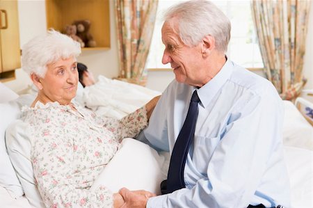 simsearch:400-04307817,k - Senior Man Sitting With His Wife In Hospital Stock Photo - Budget Royalty-Free & Subscription, Code: 400-04543678