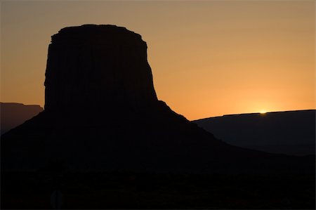 simsearch:400-05064360,k - Sunset in Monument Valley in Arizona, USA Stock Photo - Budget Royalty-Free & Subscription, Code: 400-04556390