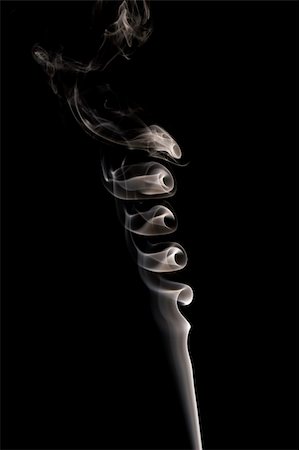 simsearch:400-04444530,k - abstract shape made of smoke over black textile background Foto de stock - Royalty-Free Super Valor e Assinatura, Número: 400-04556566