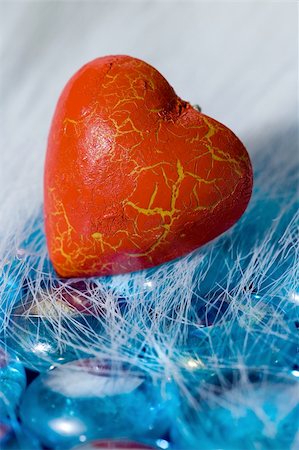 simsearch:400-08648666,k - The red heart on the blue crystals Stock Photo - Budget Royalty-Free & Subscription, Code: 400-04552430