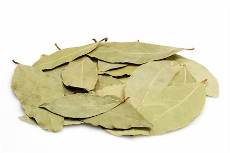 Pile of bay leaves on brihgt background Stock Photo - Budget Royalty-Free & Subscription, Code: 400-04553138