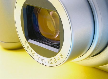 simsearch:400-04437995,k - zoom lens 3x Photographie de stock - Aubaine LD & Abonnement, Code: 400-04564986