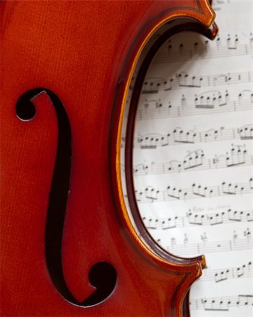 Cello with Sheet Music Foto de stock - Royalty-Free Super Valor e Assinatura, Número: 400-04561609