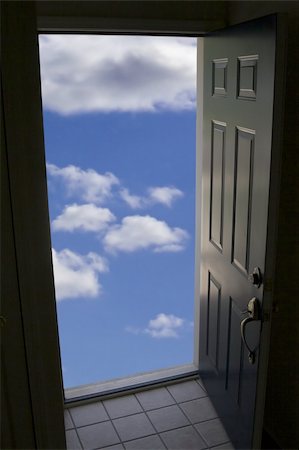 door knobs and keys and keyholes - opened door to clouds Stock Photo - Budget Royalty-Free & Subscription, Code: 400-04561907