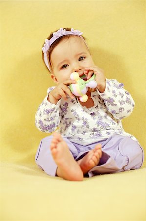 simsearch:400-04162652,k - Cute baby with toy Stockbilder - Microstock & Abonnement, Bildnummer: 400-04574320