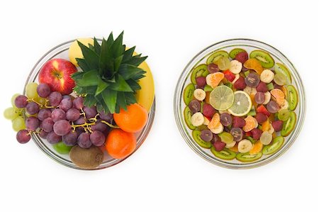 simsearch:400-07061592,k - Fruits and fruit salad in a white background Stock Photo - Budget Royalty-Free & Subscription, Code: 400-04575597