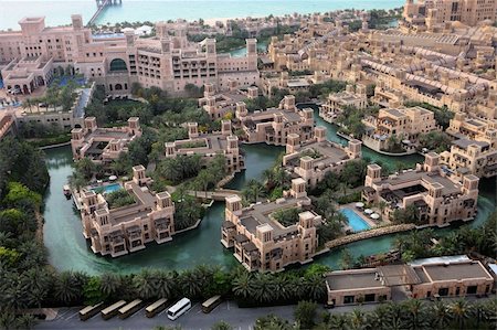 Waterways Of Al Qasr And Madinat Jumeirah Foto de stock - Super Valor sin royalties y Suscripción, Código: 400-04570057