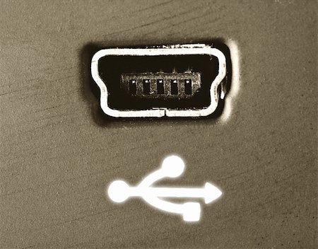 simsearch:400-04730368,k - close up of usb connection Stock Photo - Budget Royalty-Free & Subscription, Code: 400-04571412
